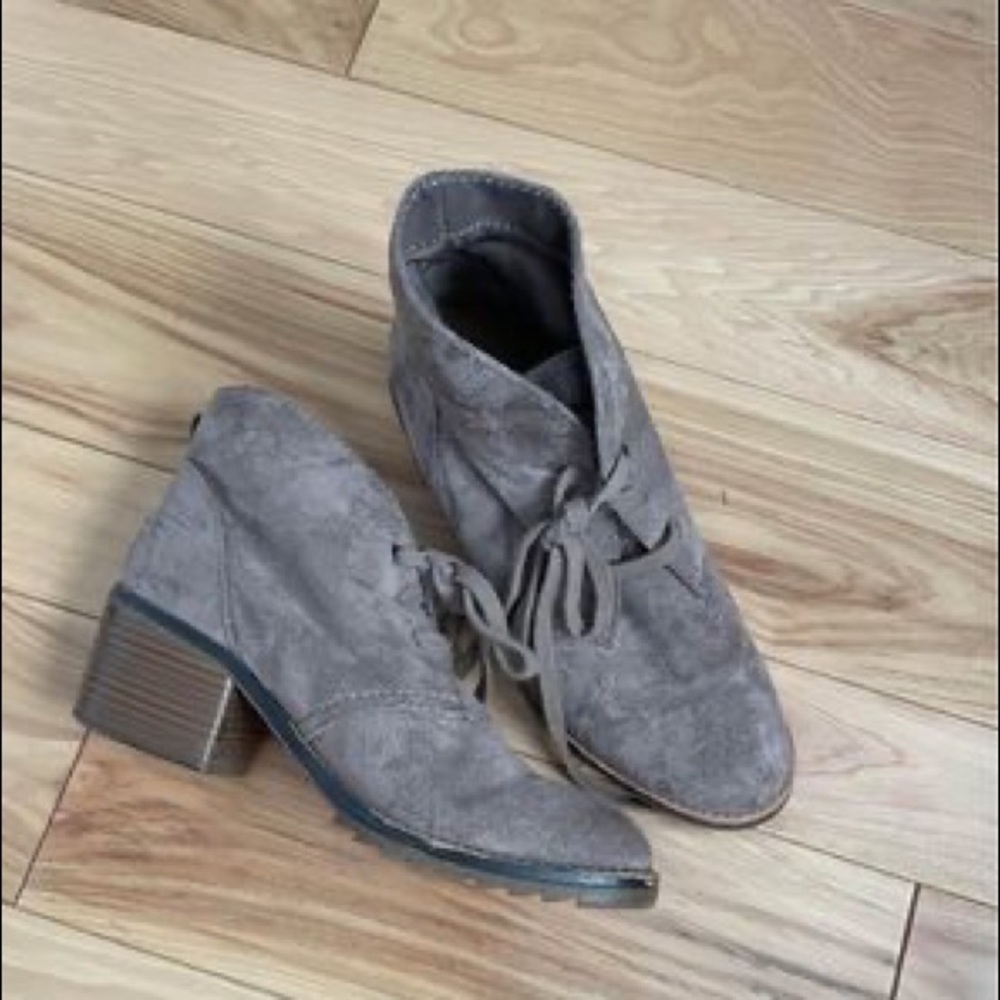 Merona Greyish Tan Lace up Bootie - Size 7 1/2